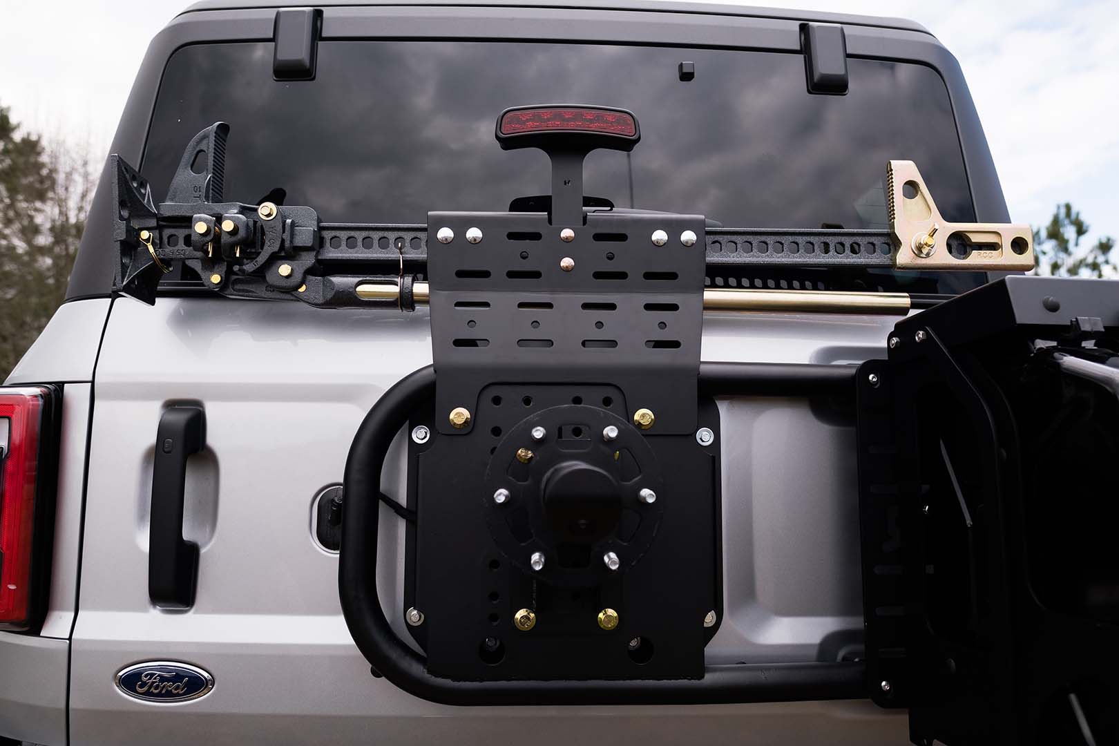 RTR Tire Carrier Package (21+ Bronco) - Image 6